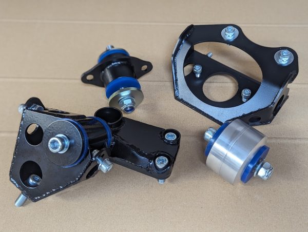 205 TU5JP4 Engine Mount Kit