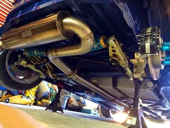 106/Saxo rear rocker type suspension kit with GAZ 1 WAY shocks and springs